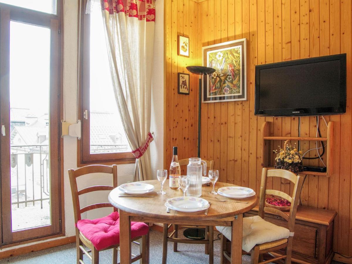 Apartment Le Carlton-7 By Interhome Chamonix Bagian luar foto