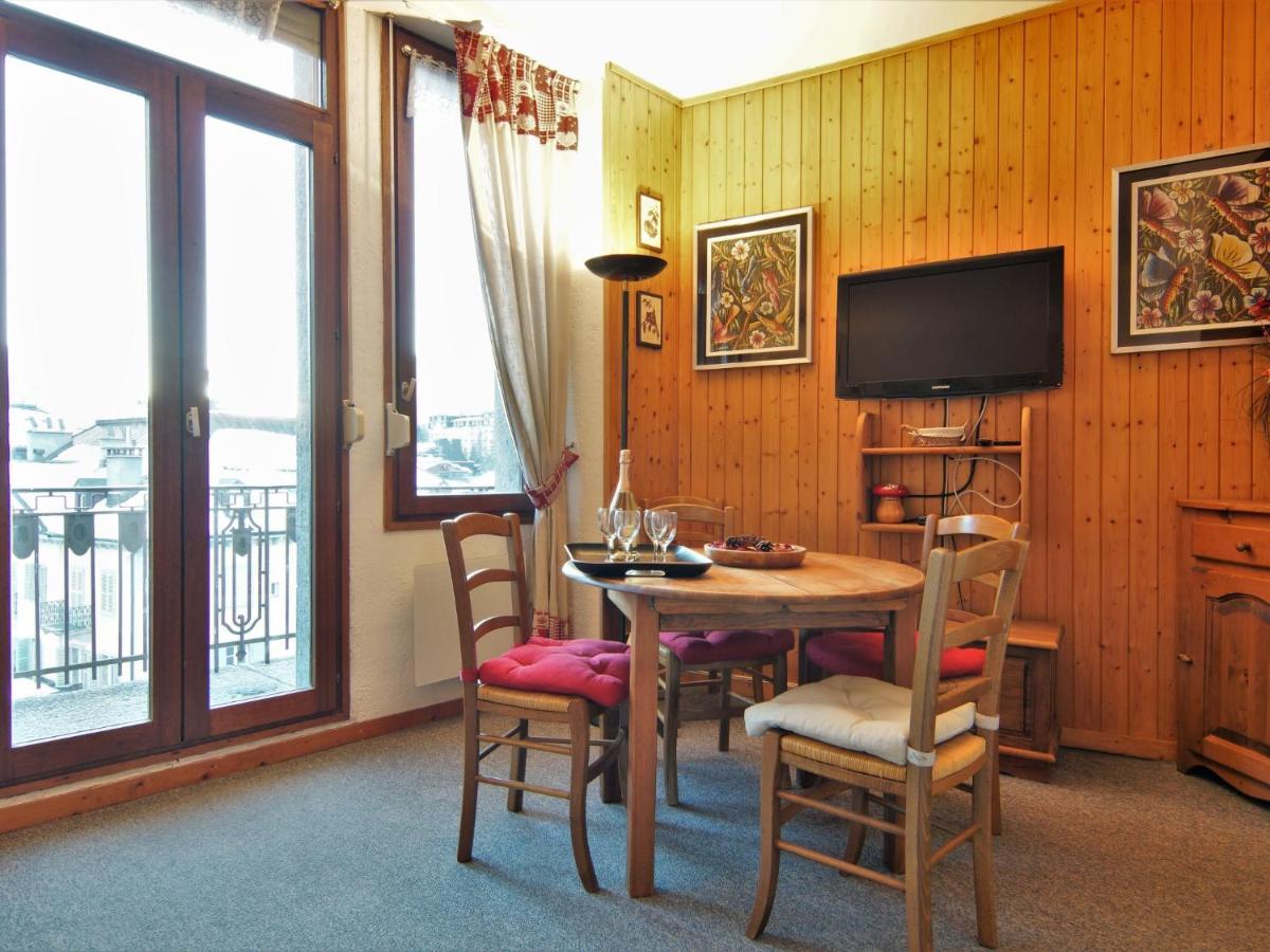 Apartment Le Carlton-7 By Interhome Chamonix Bagian luar foto