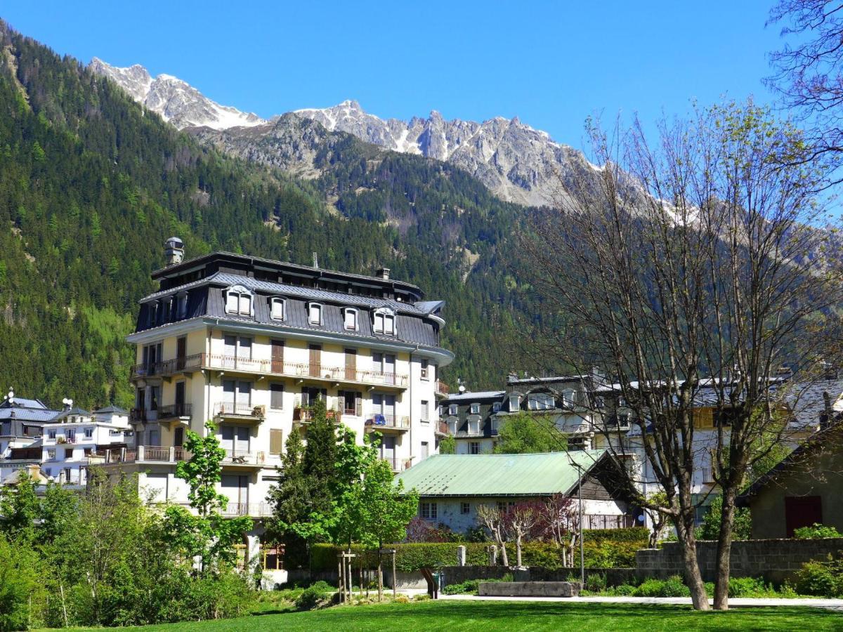 Apartment Le Carlton-7 By Interhome Chamonix Bagian luar foto